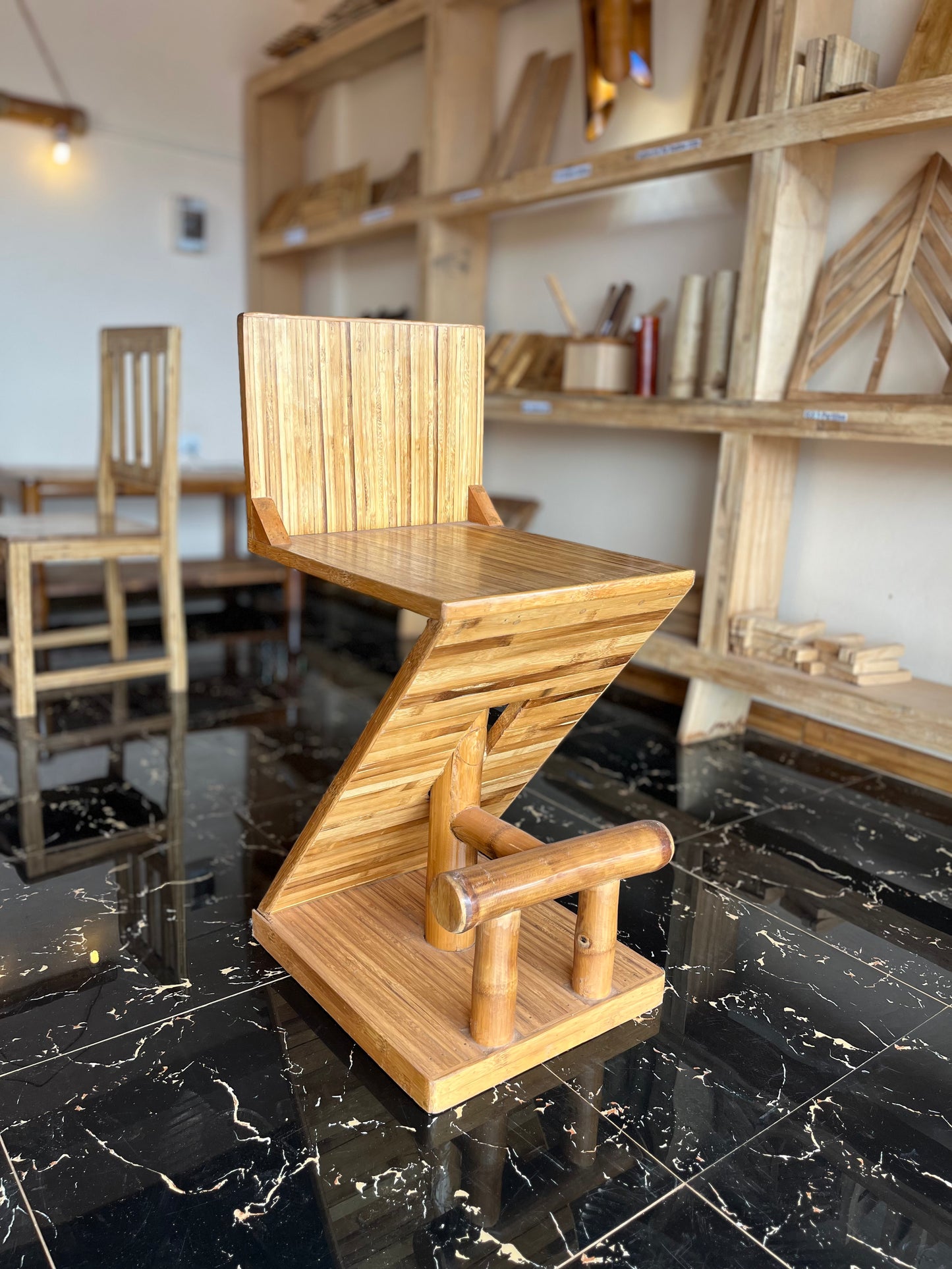 A14 Z Type Chair