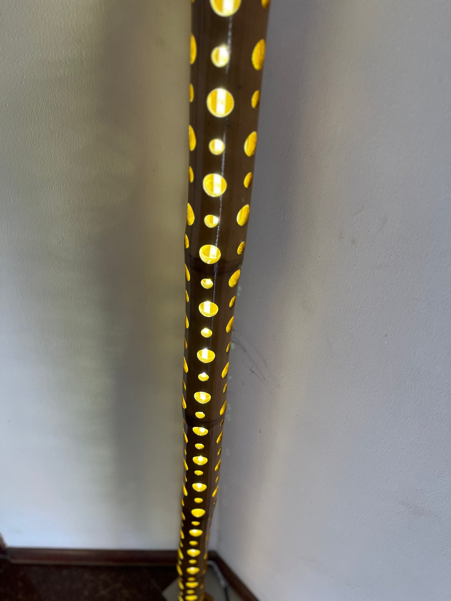 039 Bamboo 8ft Pole Light